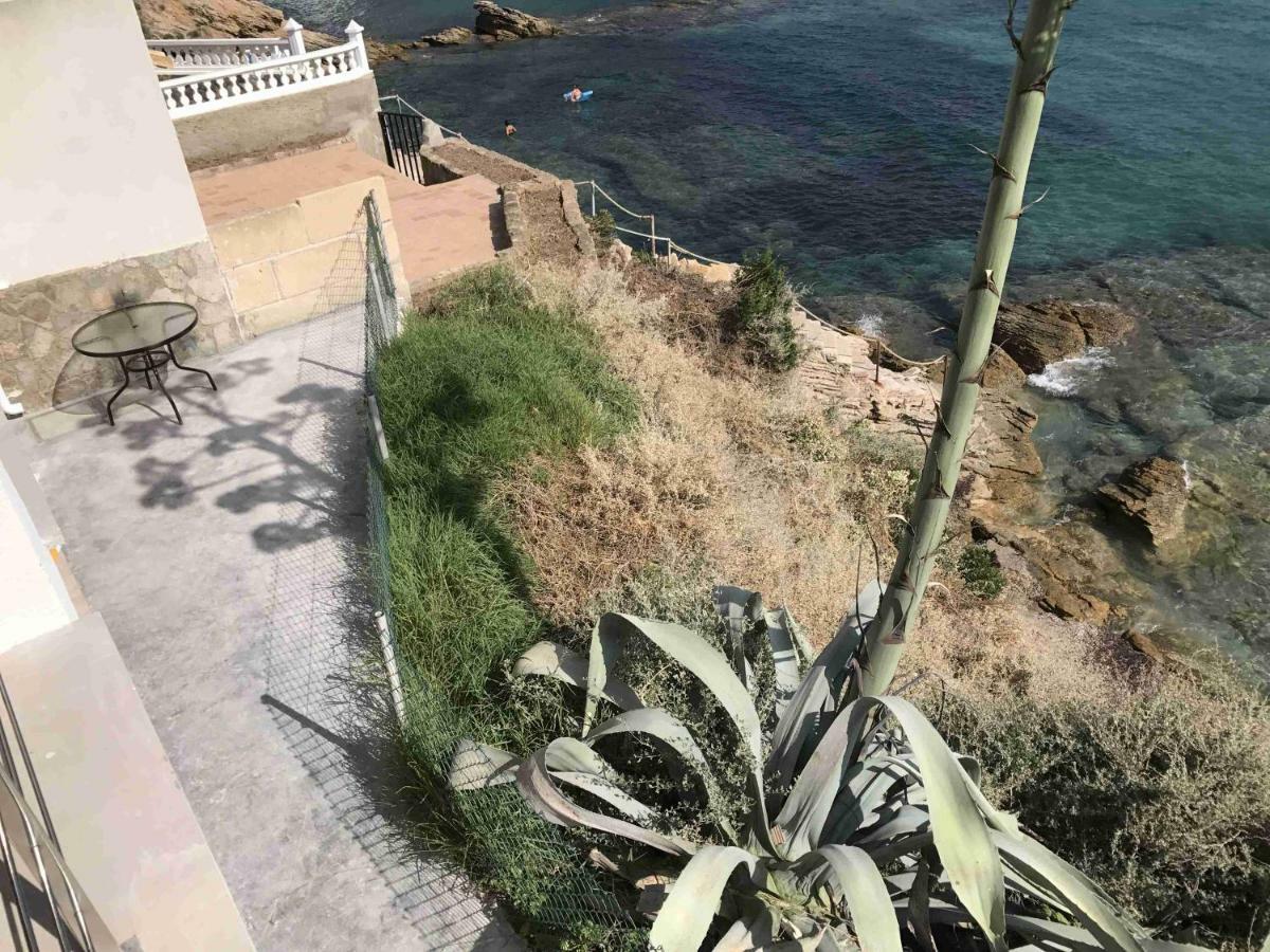 Apartmán Hebergement Front De Mer Sant Elm Exteriér fotografie